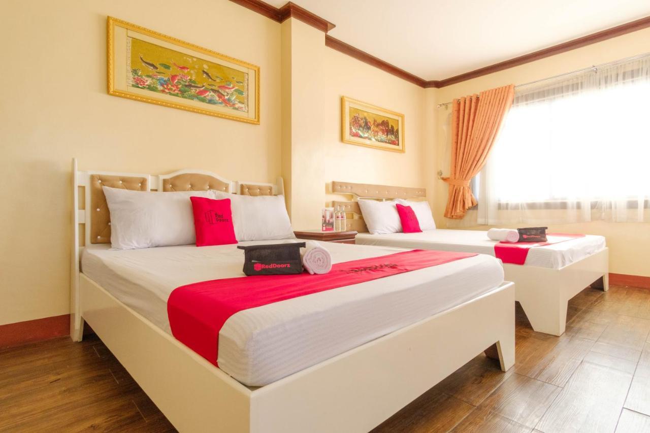 Reddoorz Plus @ Seaborne Hotel Subic Zambales מראה חיצוני תמונה
