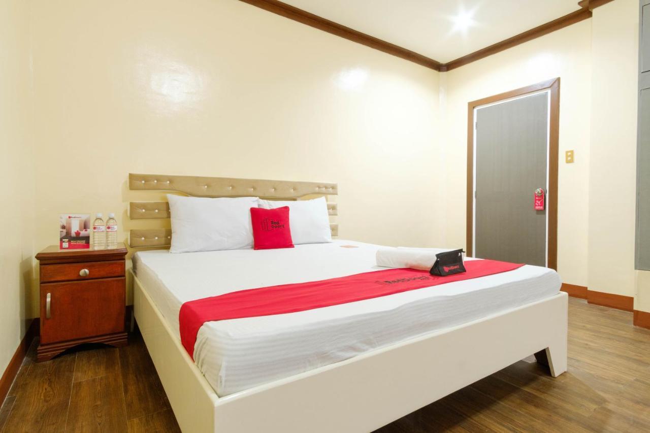 Reddoorz Plus @ Seaborne Hotel Subic Zambales מראה חיצוני תמונה