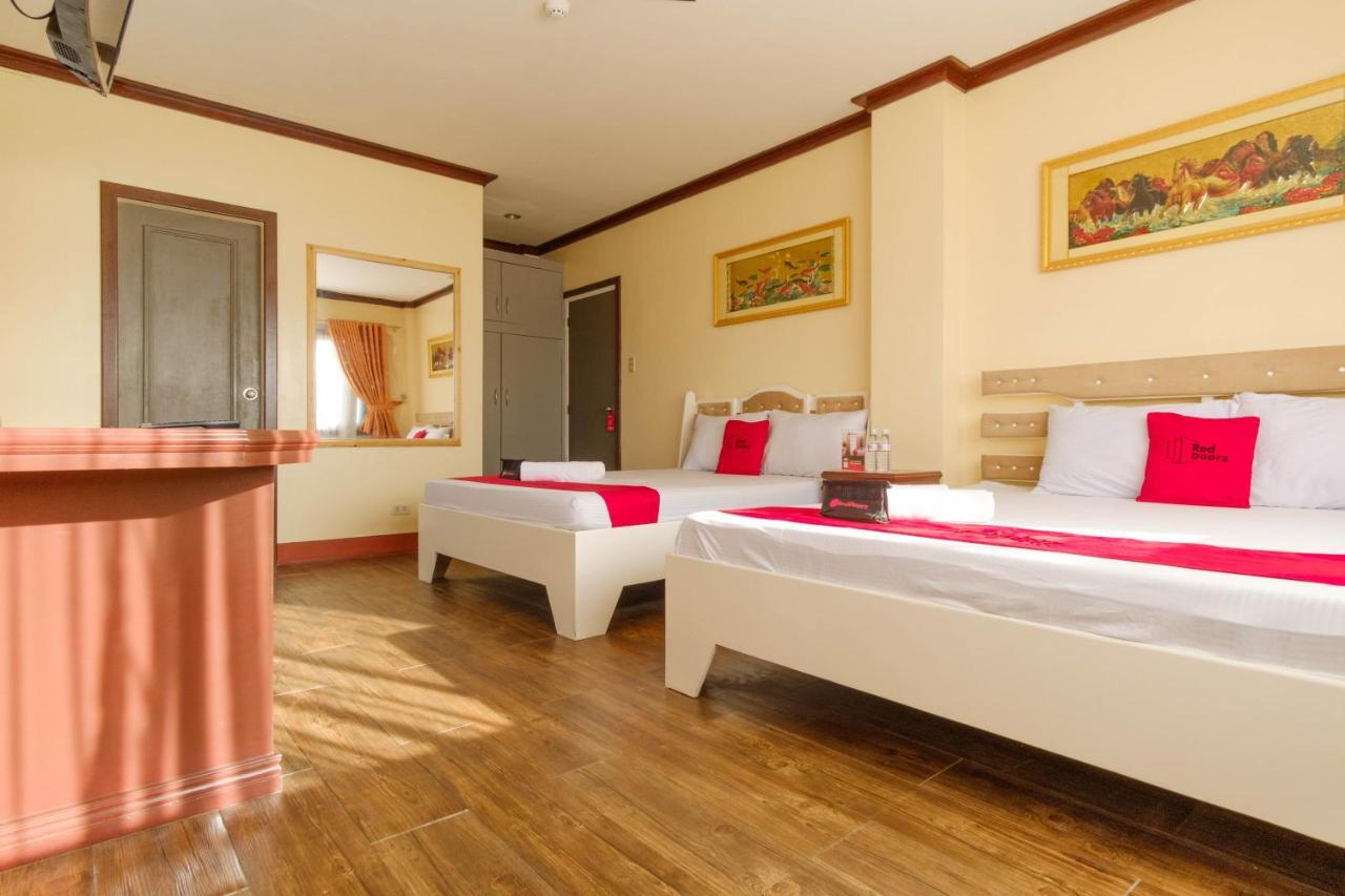 Reddoorz Plus @ Seaborne Hotel Subic Zambales מראה חיצוני תמונה